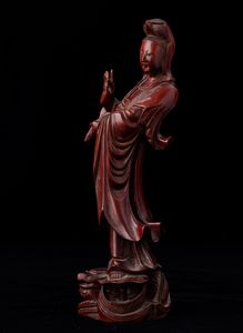 Figura in legno raffigurante Guanyin, Cina, XX secolo  - Asta Arte Orientale   - Associazione Nazionale - Case d'Asta italiane