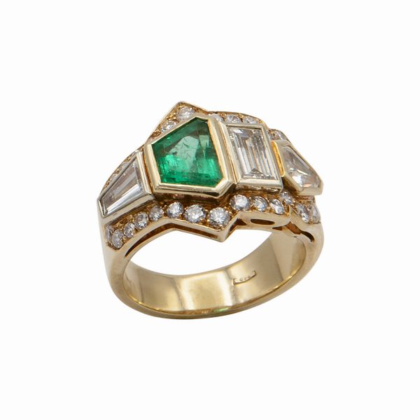 Anello con smeraldo e diamanti  - Asta Gioielli, Orologi e Argenti - Associazione Nazionale - Case d'Asta italiane