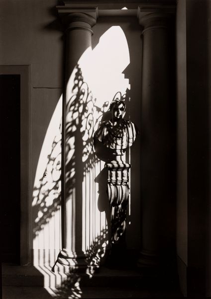 George Tatge : Ingresso giardino Torrigiani  - Asta Fotografia - Associazione Nazionale - Case d'Asta italiane