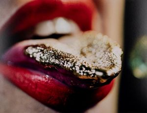 Marilyn Minter - Gold Tip