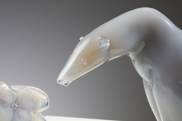 SEGUSO  ARCHIMEDE : Coppia di orsi in vetro alabastro color grigio sfumato ambra  - Asta Asta 376 | VETRI DI MURANO E DEL XX SECOLO E CERAMICHE - VETRI DI MURANO E FRANCESI, CERAMICHE Virtuale - Associazione Nazionale - Case d'Asta italiane