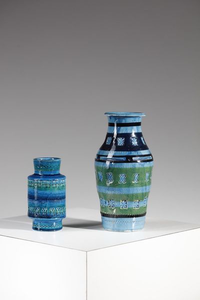 LONDI ALDO (1911 - 2003) : Coppia di vasi per Bitossi  - Asta Asta 376 | VETRI DI MURANO E DEL XX SECOLO E CERAMICHE - VETRI DI MURANO E FRANCESI, CERAMICHE Virtuale - Associazione Nazionale - Case d'Asta italiane