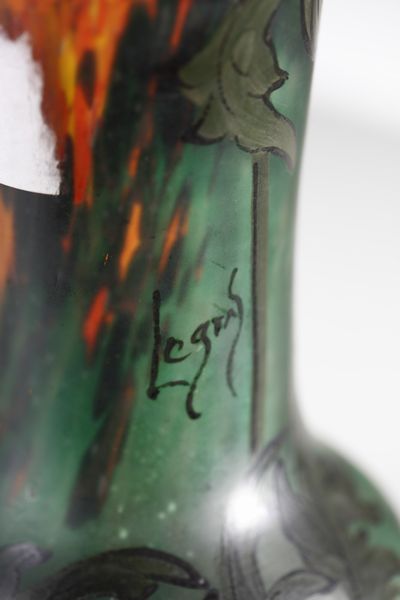 LEGRAS : Vaso in vetro doppio fondo marmorizzato arancio con decoro a papaveri smaltati, base verde  - Asta Asta 376 | VETRI DI MURANO E DEL XX SECOLO E CERAMICHE - VETRI DI MURANO E FRANCESI, CERAMICHE Virtuale - Associazione Nazionale - Case d'Asta italiane