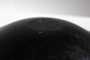 SEGUSO VETRI D'ARTE : Svuotatasche in vetro rosso decorato con foglia argento  - Asta Asta 376 | VETRI DI MURANO E DEL XX SECOLO E CERAMICHE - VETRI DI MURANO E FRANCESI, CERAMICHE Virtuale - Associazione Nazionale - Case d'Asta italiane