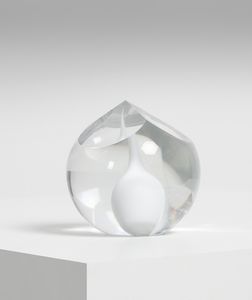 BARBINI ALFREDO (1912 - 2007) - Sfera in vetro con inclusione in vetro lattimo
