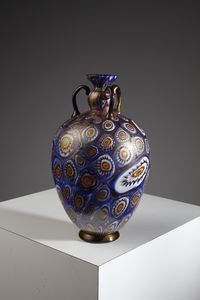 LA MURRINA : Grande vaso in vetro blu decorato a murrine multicolori e impreziosito da foglia oro  - Asta Asta 376 | VETRI DI MURANO E DEL XX SECOLO E CERAMICHE - VETRI DI MURANO E FRANCESI, CERAMICHE Virtuale - Associazione Nazionale - Case d'Asta italiane