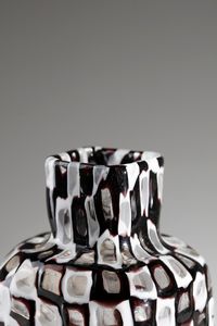 SCARPA AFRA (1937 -2011) & TOBIA (n. 1935) : Vaso della serie Occhi  - Asta Asta 376 | VETRI DI MURANO E DEL XX SECOLO E CERAMICHE - VETRI DI MURANO E FRANCESI, CERAMICHE Virtuale - Associazione Nazionale - Case d'Asta italiane