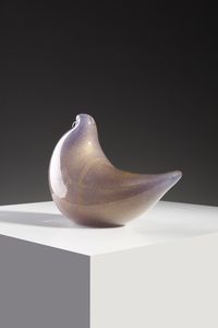 BAROVIER & TOSO : Colomba in vetro ametista decorato con foglia oro  - Asta Asta 376 | VETRI DI MURANO E DEL XX SECOLO E CERAMICHE - VETRI DI MURANO E FRANCESI, CERAMICHE Virtuale - Associazione Nazionale - Case d'Asta italiane