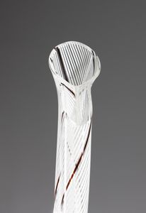 MANIFATTURA MURANESE : Vaso in vetro a canne lattimo e ametista  - Asta Asta 376 | VETRI DI MURANO E DEL XX SECOLO E CERAMICHE - VETRI DI MURANO E FRANCESI, CERAMICHE Virtuale - Associazione Nazionale - Case d'Asta italiane