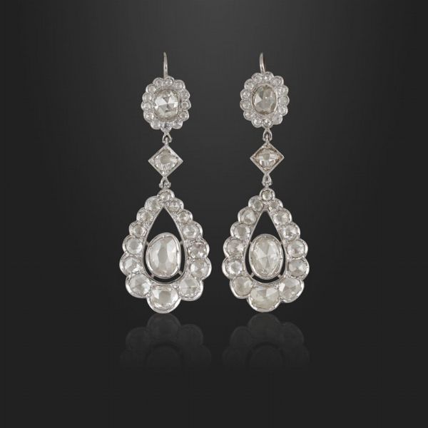 ORECCHINI  - Asta Gioielli Importanti - Associazione Nazionale - Case d'Asta italiane