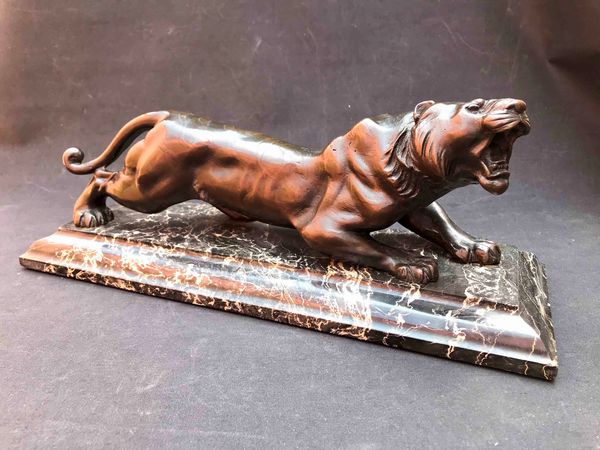 Scultore degli anni'30 Tigre  - Asta Oltre 300 lotti ad offerta libera - Associazione Nazionale - Case d'Asta italiane