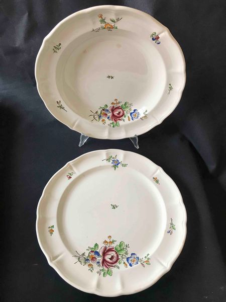 Coppia di piatti antica Lodi. Laveno anni'30  - Asta Oltre 300 lotti ad offerta libera - Associazione Nazionale - Case d'Asta italiane