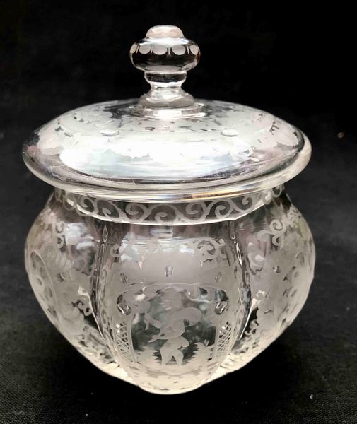 Vasetto inciso alla mola  - Asta Oltre 300 lotti ad offerta libera - Associazione Nazionale - Case d'Asta italiane