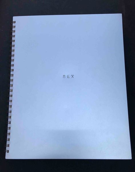 Madonna: Sex. Libro erotico con foto di Steven Meisel e la direzione artistica di Fabien Baron  - Asta Oltre 300 lotti ad offerta libera - Associazione Nazionale - Case d'Asta italiane