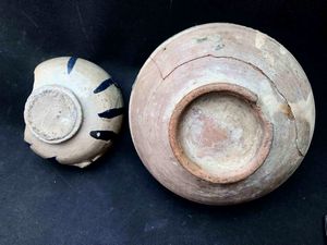 Due antiche ciotole  - Asta Oltre 300 lotti ad offerta libera - Associazione Nazionale - Case d'Asta italiane