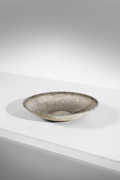 GUHL WILLY (n. 2004) : attribuito. Grande ciotola da giardino  - Asta Asta 378 | DESIGN E ARTI DECORATIVE DEL NOVECENTO - DESIGN Online - Associazione Nazionale - Case d'Asta italiane