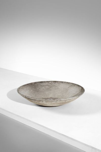 GUHL WILLY (n. 2004) : attribuito. Grande ciotola da giardino  - Asta Asta 378 | DESIGN E ARTI DECORATIVE DEL NOVECENTO - DESIGN Online - Associazione Nazionale - Case d'Asta italiane