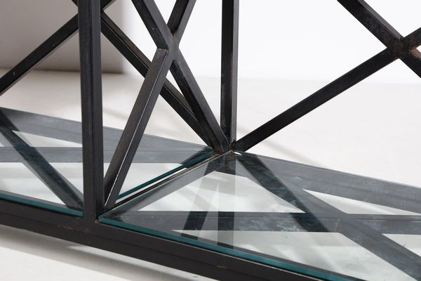 B.B.P. (BANFI BELGIOIOSO PERESSUTTI) : Consolle  - Asta Asta 378 | DESIGN E ARTI DECORATIVE DEL NOVECENTO - DESIGN Online - Associazione Nazionale - Case d'Asta italiane