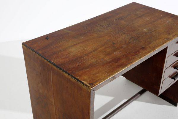 PONTI GIO (1891 - 1979) : attribuito. Piccola scrivania  - Asta Asta 378 | DESIGN E ARTI DECORATIVE DEL NOVECENTO - DESIGN Online - Associazione Nazionale - Case d'Asta italiane