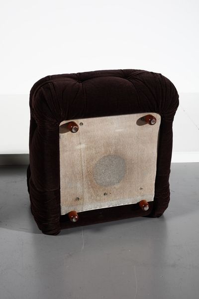 MANIFATTURA ITALIANA : Quattro poltrone  - Asta Asta 378 | DESIGN E ARTI DECORATIVE DEL NOVECENTO - DESIGN Online - Associazione Nazionale - Case d'Asta italiane