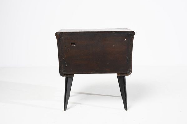SCREMIN LUIGI (1896 - 1983) : Mobiletto da salotto  - Asta Asta 378 | DESIGN E ARTI DECORATIVE DEL NOVECENTO - DESIGN Online - Associazione Nazionale - Case d'Asta italiane