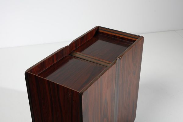 SCARPA AFRA (1937 -2011) & TOBIA (n. 1935) : Comodino Artona per Maxalto  - Asta Asta 378 | DESIGN E ARTI DECORATIVE DEL NOVECENTO - DESIGN Online - Associazione Nazionale - Case d'Asta italiane