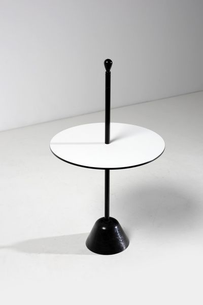 CASTIGLIONI ACHILLE (1918 - 2002) : Tavolino Servomuto per Zanotta  - Asta Asta 378 | DESIGN E ARTI DECORATIVE DEL NOVECENTO - DESIGN Online - Associazione Nazionale - Case d'Asta italiane