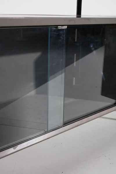 STUDIO BBPR (n. 1932) : Scrivania serie Spazio per Olivetti  - Asta Asta 378 | DESIGN E ARTI DECORATIVE DEL NOVECENTO - DESIGN Online - Associazione Nazionale - Case d'Asta italiane