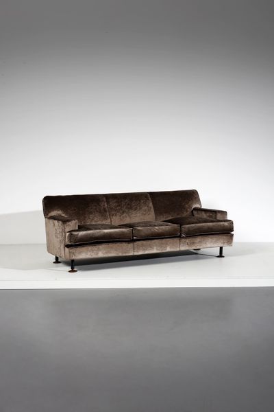 ZANUSO MARCO (1916 - 2001) : Divano Square per Arflex  - Asta Asta 378 | DESIGN E ARTI DECORATIVE DEL NOVECENTO - DESIGN Online - Associazione Nazionale - Case d'Asta italiane