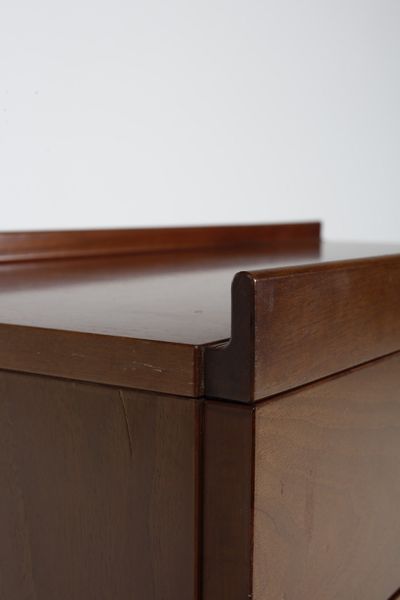 AGNOLI TITO (1931 - 2012) : Cassettiera Fiorenza per Molteni  - Asta Asta 378 | DESIGN E ARTI DECORATIVE DEL NOVECENTO - DESIGN Online - Associazione Nazionale - Case d'Asta italiane