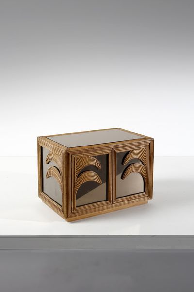 VIVAI DEL SUD : Piccola credenza  - Asta Asta 378 | DESIGN E ARTI DECORATIVE DEL NOVECENTO - DESIGN Online - Associazione Nazionale - Case d'Asta italiane