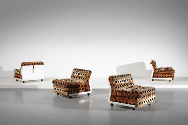 BELLINI MARIO (n. 1935) : Quattro poltrone Amanta per Bellini  - Asta Asta 378 | DESIGN E ARTI DECORATIVE DEL NOVECENTO - DESIGN Online - Associazione Nazionale - Case d'Asta italiane
