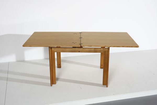 SCARPA AFRA (1937 -2011) & TOBIA (n. 1935) : Tavolo per Cassina  - Asta Asta 378 | DESIGN E ARTI DECORATIVE DEL NOVECENTO - DESIGN Online - Associazione Nazionale - Case d'Asta italiane