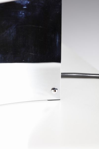 VIGNELLI MASSIMO (n. 1931) : Lampada da tavolo 526/g per Arteluce  - Asta Asta 378 | DESIGN E ARTI DECORATIVE DEL NOVECENTO - DESIGN Online - Associazione Nazionale - Case d'Asta italiane
