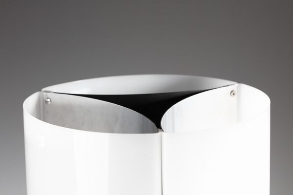 VIGNELLI MASSIMO (n. 1931) : Lampada da tavolo 526/g per Arteluce  - Asta Asta 378 | DESIGN E ARTI DECORATIVE DEL NOVECENTO - DESIGN Online - Associazione Nazionale - Case d'Asta italiane