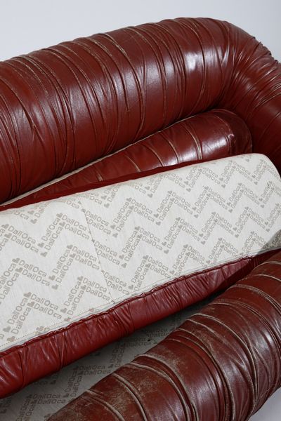 DE PAS , D'URBINO e LOMAZZI : Divano per Dall'Oca  - Asta Asta 378 | DESIGN E ARTI DECORATIVE DEL NOVECENTO - DESIGN Online - Associazione Nazionale - Case d'Asta italiane