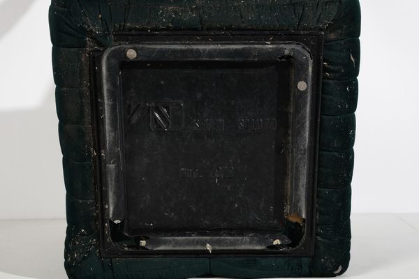 SEVEN SALOTTI : Tre poltrone mod. 2020  - Asta Asta 378 | DESIGN E ARTI DECORATIVE DEL NOVECENTO - DESIGN Online - Associazione Nazionale - Case d'Asta italiane