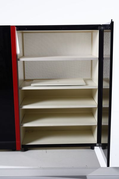 STOPPINO GIOTTO (n. 1926) : Credenza Playcenter per Acerbis  - Asta Asta 378 | DESIGN E ARTI DECORATIVE DEL NOVECENTO - DESIGN Online - Associazione Nazionale - Case d'Asta italiane