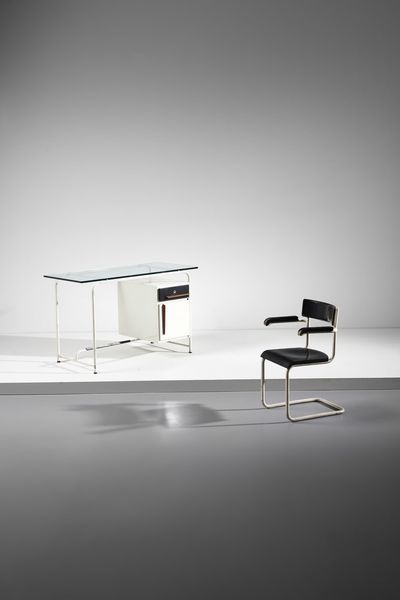 MANIFATTURA ITALIANA : Scrivania con sedia  - Asta Asta 378 | DESIGN E ARTI DECORATIVE DEL NOVECENTO - DESIGN Online - Associazione Nazionale - Case d'Asta italiane