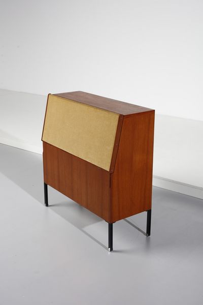 PARISI ICO (1916 - 1996) : Coppia di mobiletti Positano per Mim  - Asta Asta 378 | DESIGN E ARTI DECORATIVE DEL NOVECENTO - DESIGN Online - Associazione Nazionale - Case d'Asta italiane