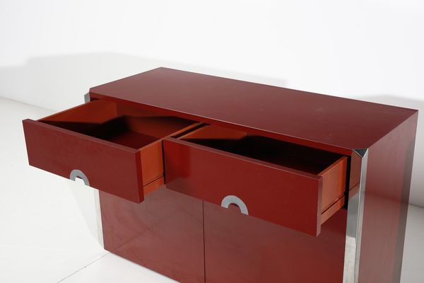 RIZZO WILLY (1928 - 2013) : Coppia di credenze per Mario Sabot  - Asta Asta 378 | DESIGN E ARTI DECORATIVE DEL NOVECENTO - DESIGN Online - Associazione Nazionale - Case d'Asta italiane