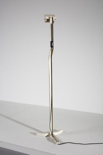 TAKAHAMA KAZUHIDE (n. 1930) : Lampada da terra Sirio T per Sirrah  - Asta Asta 378 | DESIGN E ARTI DECORATIVE DEL NOVECENTO - DESIGN Online - Associazione Nazionale - Case d'Asta italiane