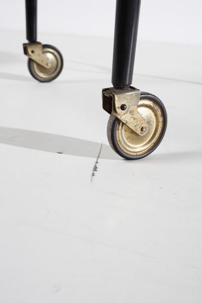 LACCA CESARE (n. 1929) : Carrello  - Asta Asta 378 | DESIGN E ARTI DECORATIVE DEL NOVECENTO - DESIGN Online - Associazione Nazionale - Case d'Asta italiane