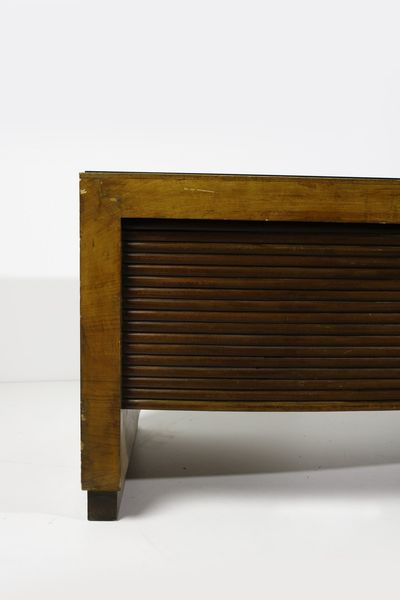 REGGIORI FERDINANDO (1898 - 1976) : Scrivania  - Asta Asta 378 | DESIGN E ARTI DECORATIVE DEL NOVECENTO - DESIGN Online - Associazione Nazionale - Case d'Asta italiane
