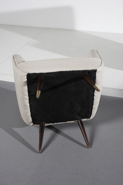 MANIFATTURA ITALIANA : Coppia di poltrone  - Asta Asta 378 | DESIGN E ARTI DECORATIVE DEL NOVECENTO - DESIGN Online - Associazione Nazionale - Case d'Asta italiane