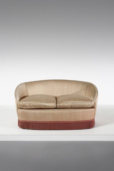 PONTI GIO (1891 - 1979) : Divano  - Asta Asta 378 | DESIGN E ARTI DECORATIVE DEL NOVECENTO - DESIGN Online - Associazione Nazionale - Case d'Asta italiane