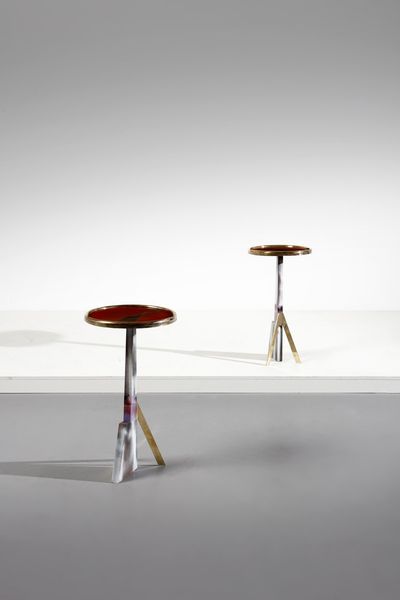 PILLANT MORDECAI : Coppia di tavolini servant  - Asta Asta 378 | DESIGN E ARTI DECORATIVE DEL NOVECENTO - DESIGN Online - Associazione Nazionale - Case d'Asta italiane