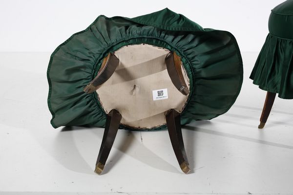 RAVA CARLO ENRICO (1903 - 1986) : Coppia di poggiapiedi  - Asta Asta 378 | DESIGN E ARTI DECORATIVE DEL NOVECENTO - DESIGN Online - Associazione Nazionale - Case d'Asta italiane