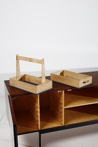 WAECKERLIN DIETER  (n. 1930) : Credenza per Idealheim  - Asta Asta 378 | DESIGN E ARTI DECORATIVE DEL NOVECENTO - DESIGN Online - Associazione Nazionale - Case d'Asta italiane