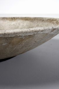 GUHL WILLY (n. 2004) : attribuito. Coppia di grandi ciotole da giardino  - Asta Asta 378 | DESIGN E ARTI DECORATIVE DEL NOVECENTO - DESIGN Online - Associazione Nazionale - Case d'Asta italiane